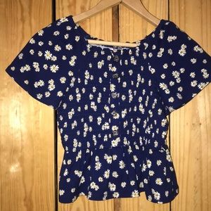 4 for $20 🫶🏻 Girls Flower Blouse